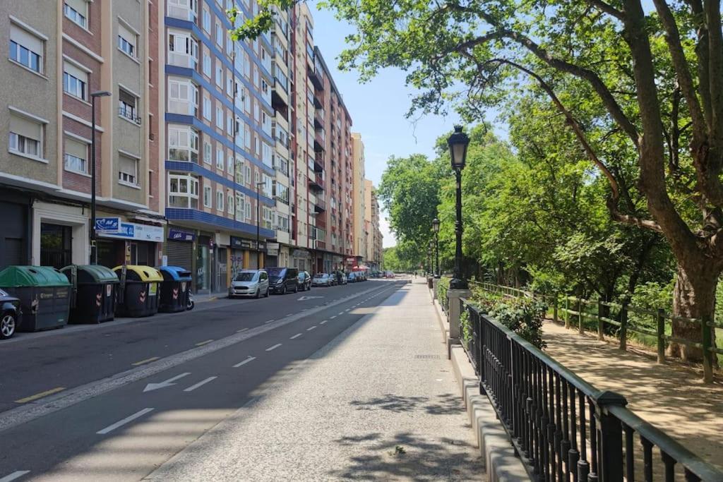 Apartamento Turquesa Zaragoza Exterior foto