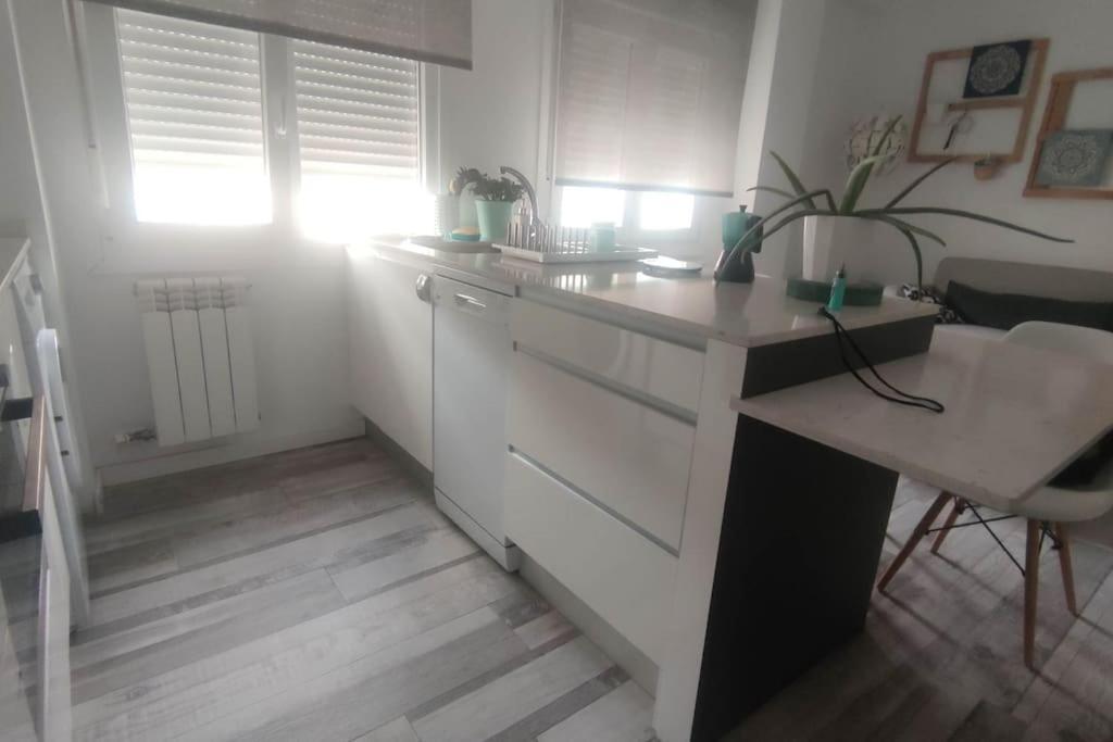 Apartamento Turquesa Zaragoza Exterior foto